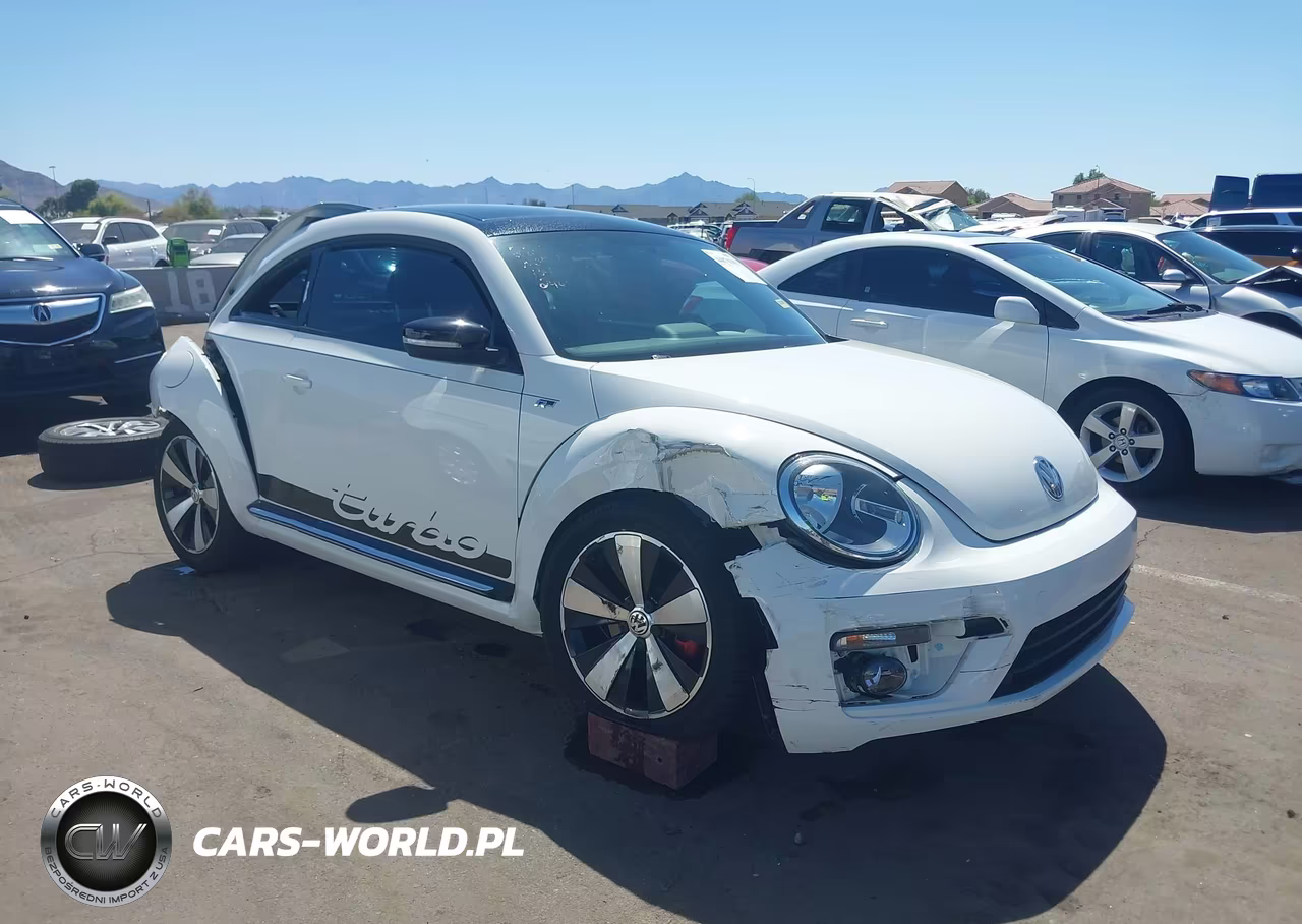 2014 Volkswagen Beetle 2.0T R-Line