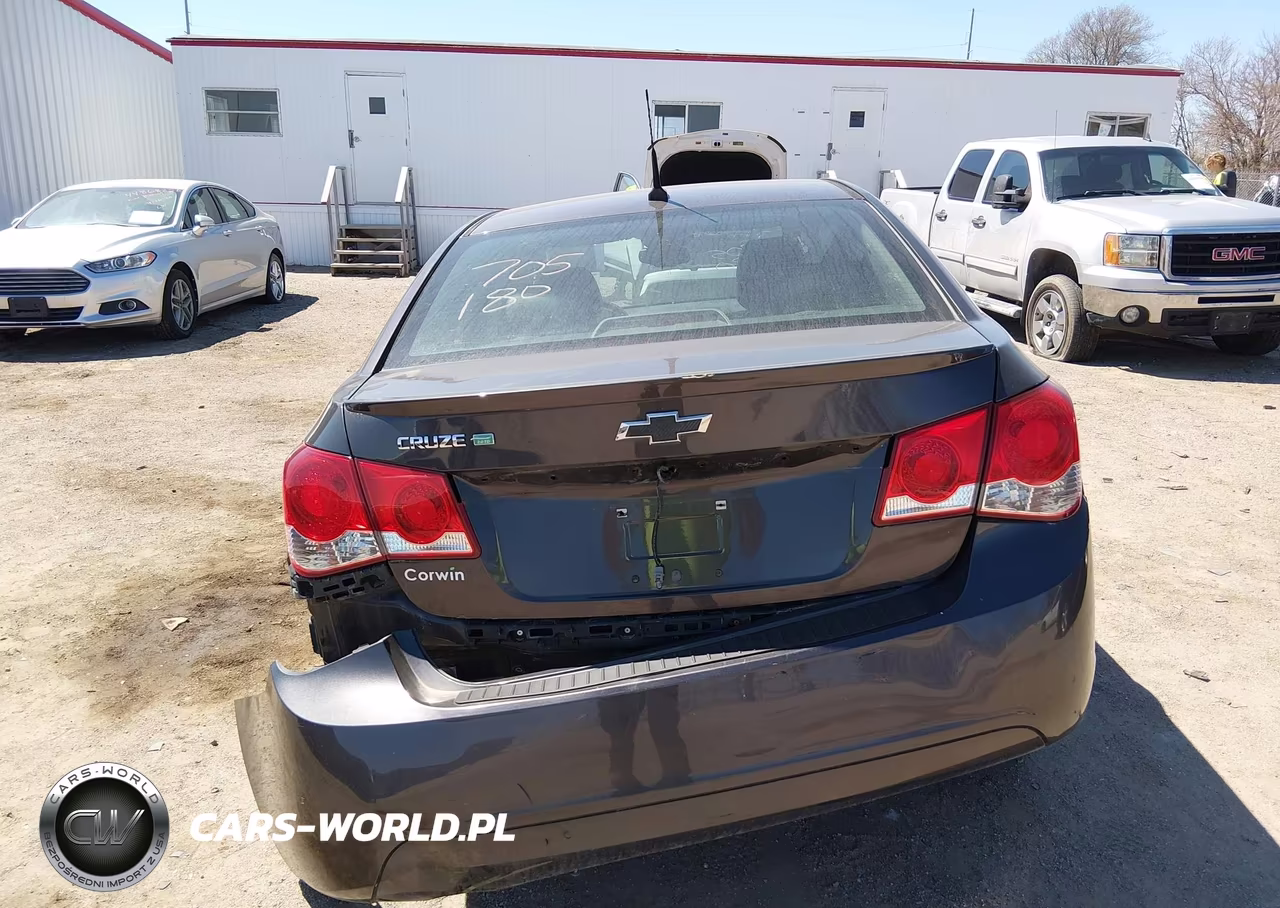 2014 Chevrolet Cruze Diesel VIN:1G1P75SZXE7145699 - 17