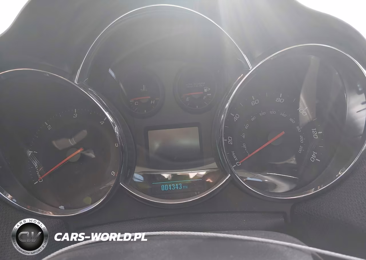 2014 Chevrolet Cruze Diesel VIN:1G1P75SZXE7145699 - 7