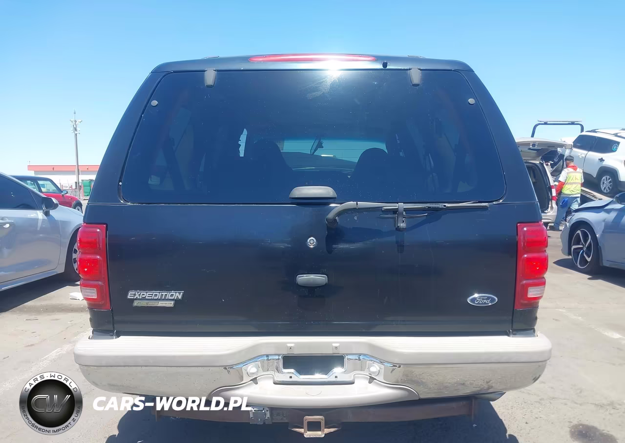 2002 Ford Expedition Eddie Bauer VIN:1FMRU17L22LA25383 - 15