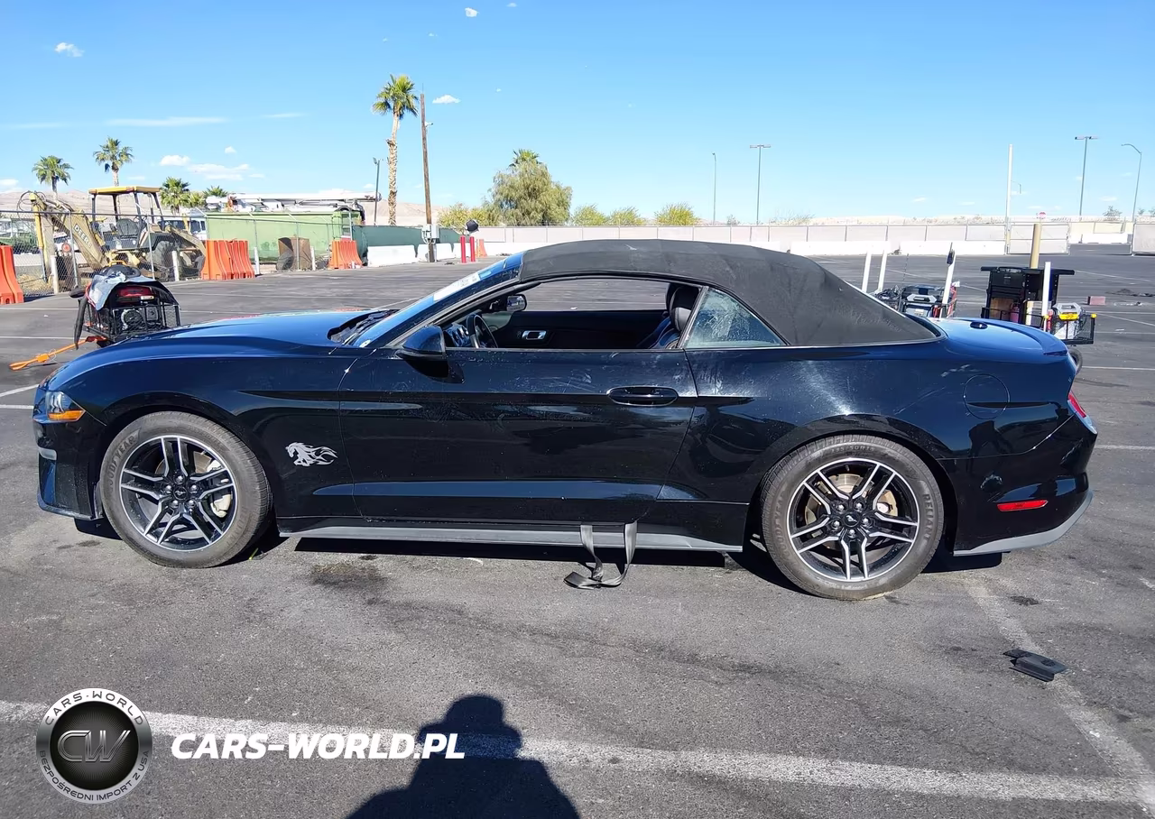 2021 Ford Mustang Ecoboost Premium VIN:1FATP8UH4M5120664 - 14