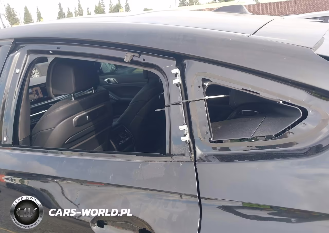2026 BMW X6 M60I VIN:5UX43EX08T9158497 - 18