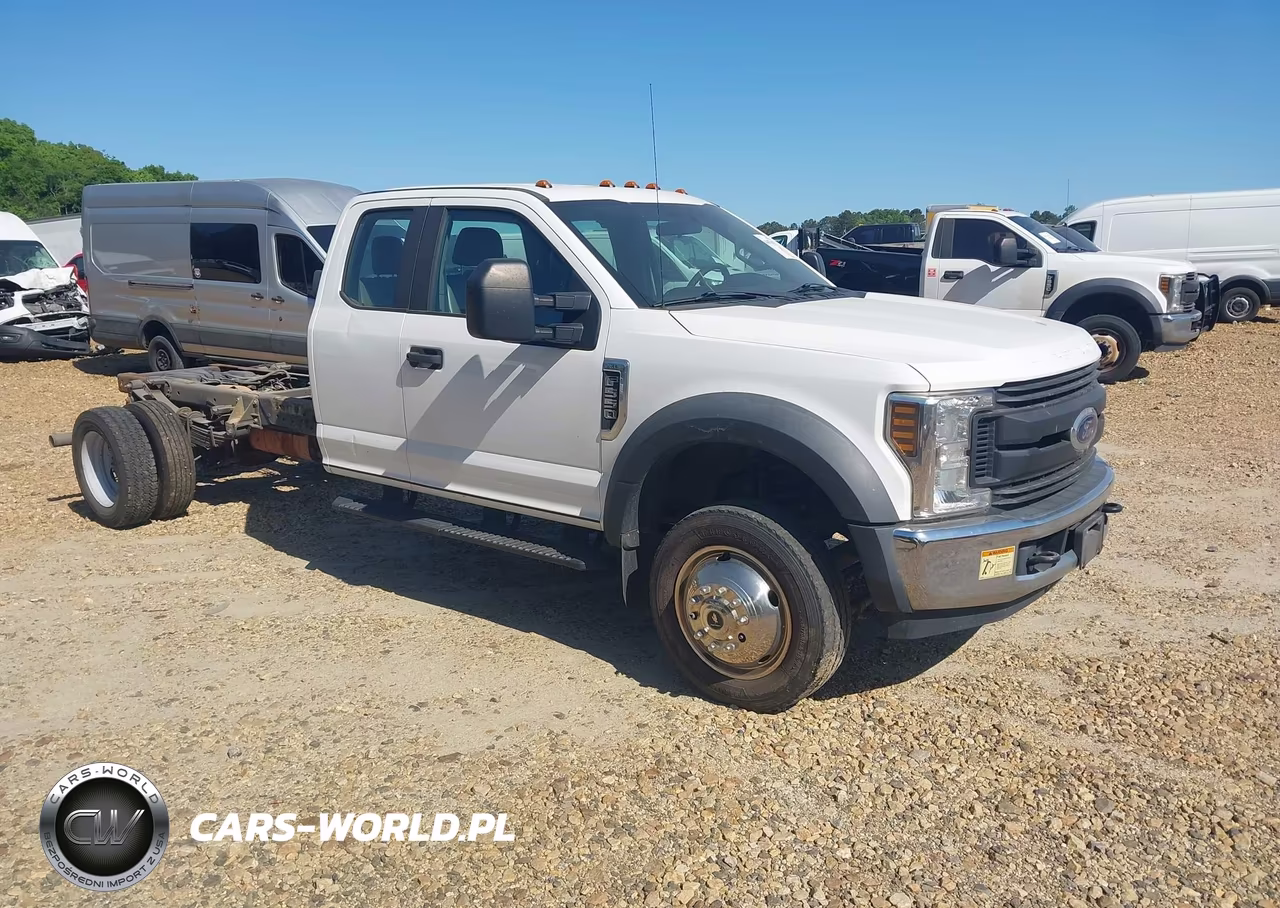 2019 Ford F-550 Chassis Xl