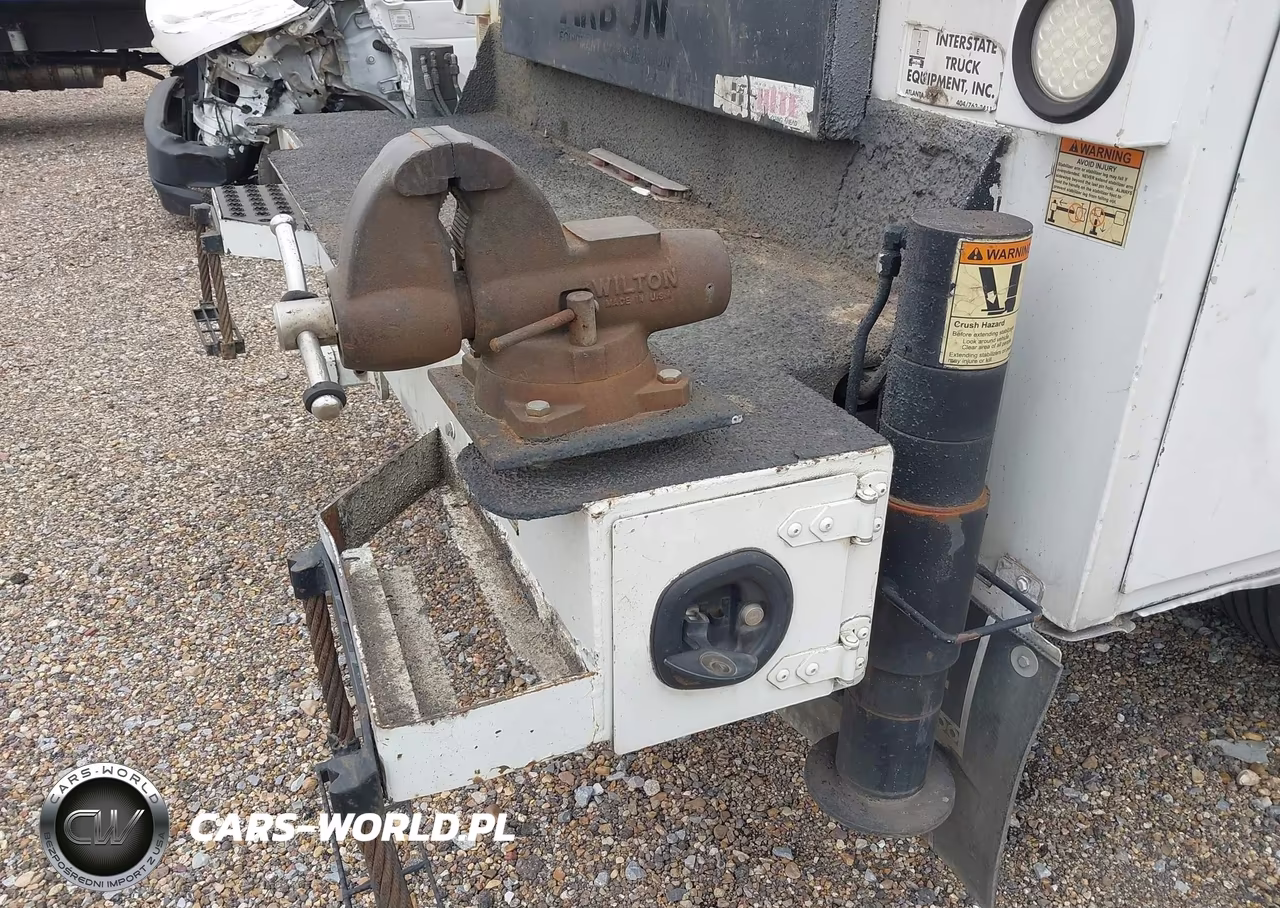 2019 Ford F-550 Chassis Xl VIN:1FDUF5GY1KEE76395 - 12