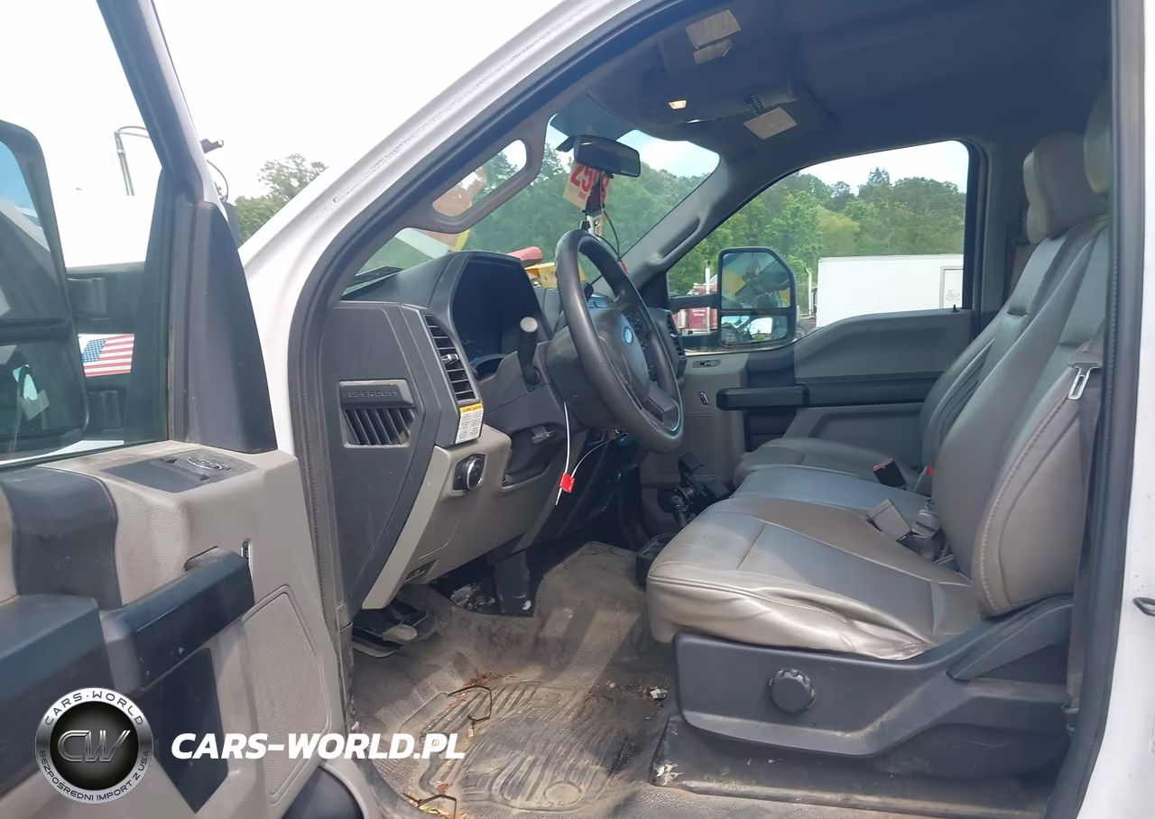 2019 Ford F-550 Chassis Xl VIN:1FDUF5GY1KEE76395 - 6