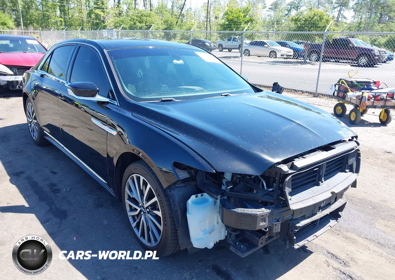 2018 Lincoln Continental Select