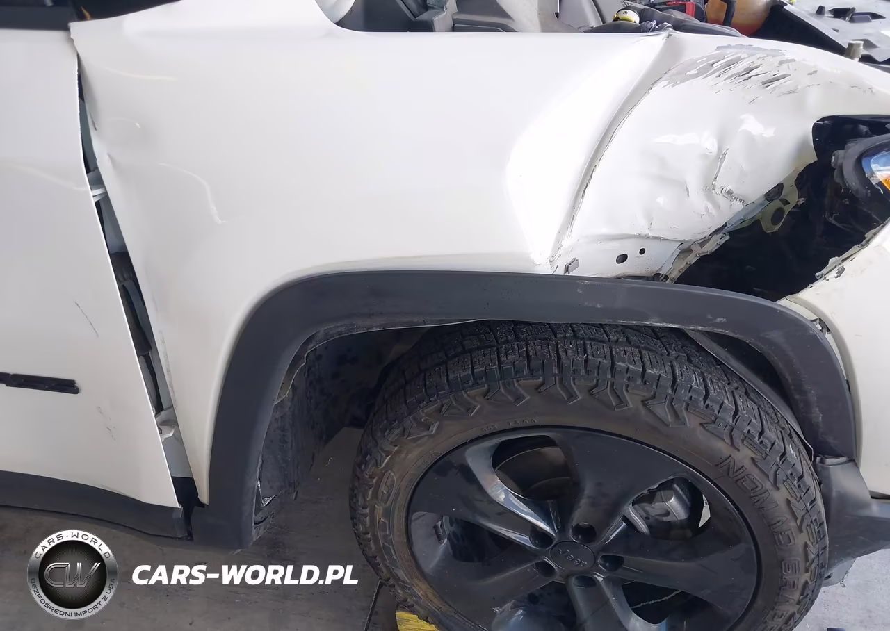 2020 Jeep Compass Altitude Fwd VIN:3C4NJCBB4LT257589 - 6