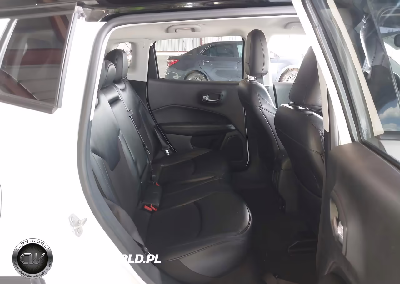 2020 Jeep Compass Altitude Fwd VIN:3C4NJCBB4LT257589 - 8