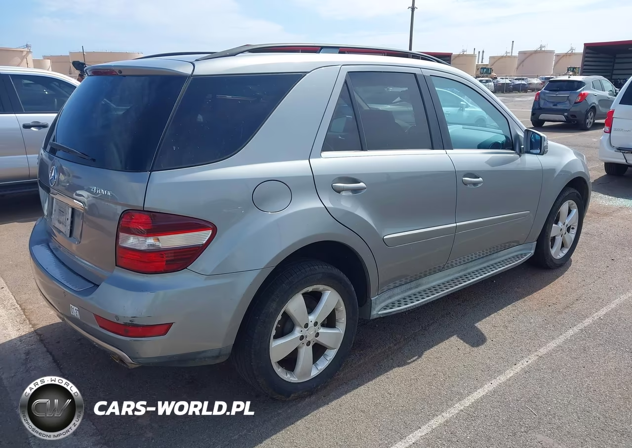 2011 Mercedes-Benz Ml 350 4Matic VIN:4JGBB8GB2BA725875 - 4