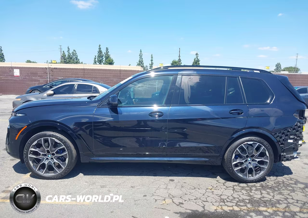 2024 BMW X7 xDrive40I VIN:5UX23EM09R9V53762 - 15
