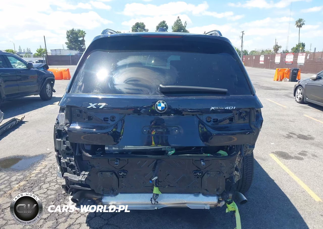 2024 BMW X7 xDrive40I VIN:5UX23EM09R9V53762 - 17