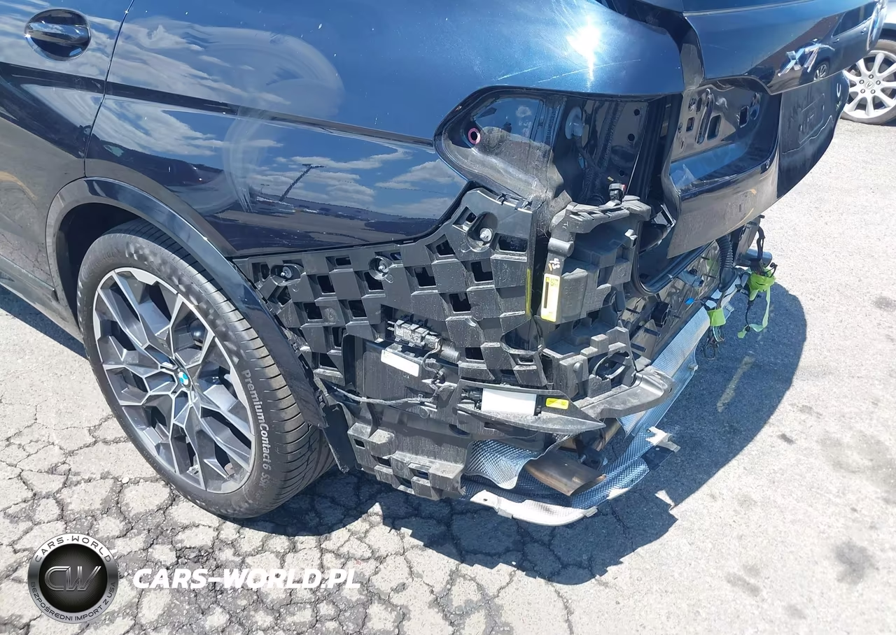 2024 BMW X7 xDrive40I VIN:5UX23EM09R9V53762 - 18