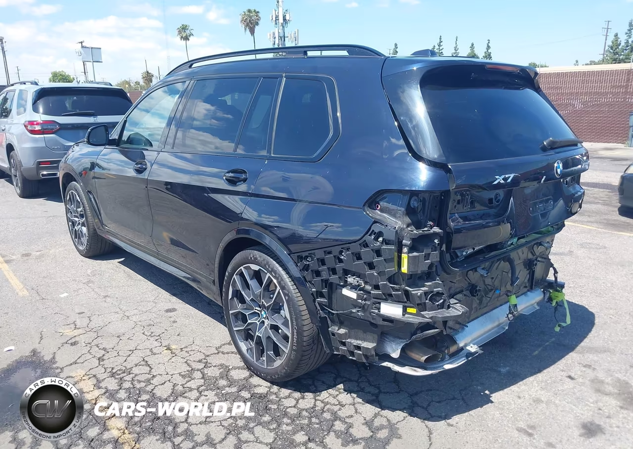 2024 BMW X7 xDrive40I VIN:5UX23EM09R9V53762 - 3