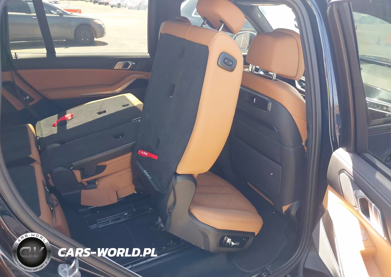 2024 BMW X7 xDrive40I VIN:5UX23EM09R9V53762 - 8