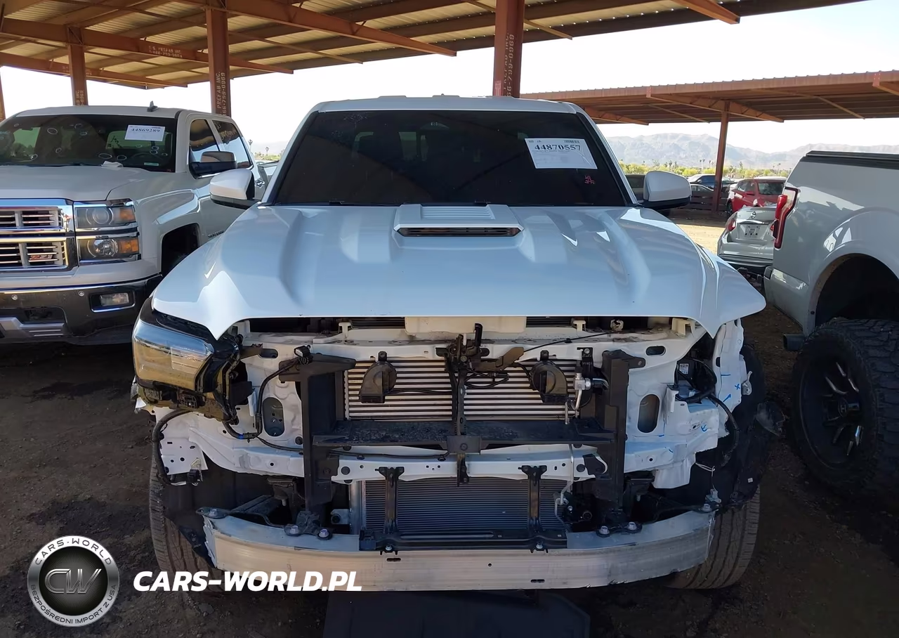 2025 Toyota Tacoma Trd Sport VIN:3TMKB5FN9SM046736 - 6