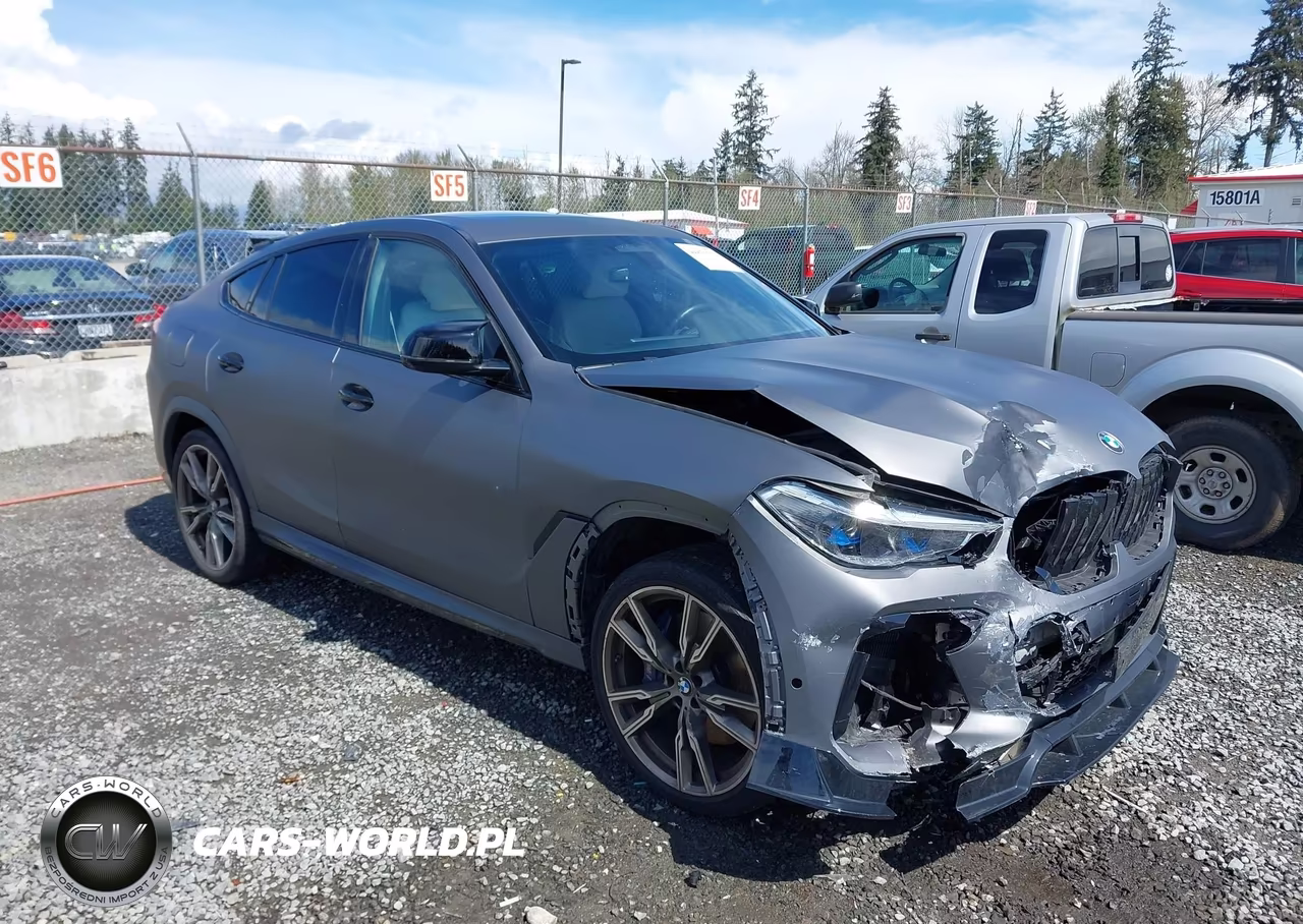2021 BMW X6 M50I