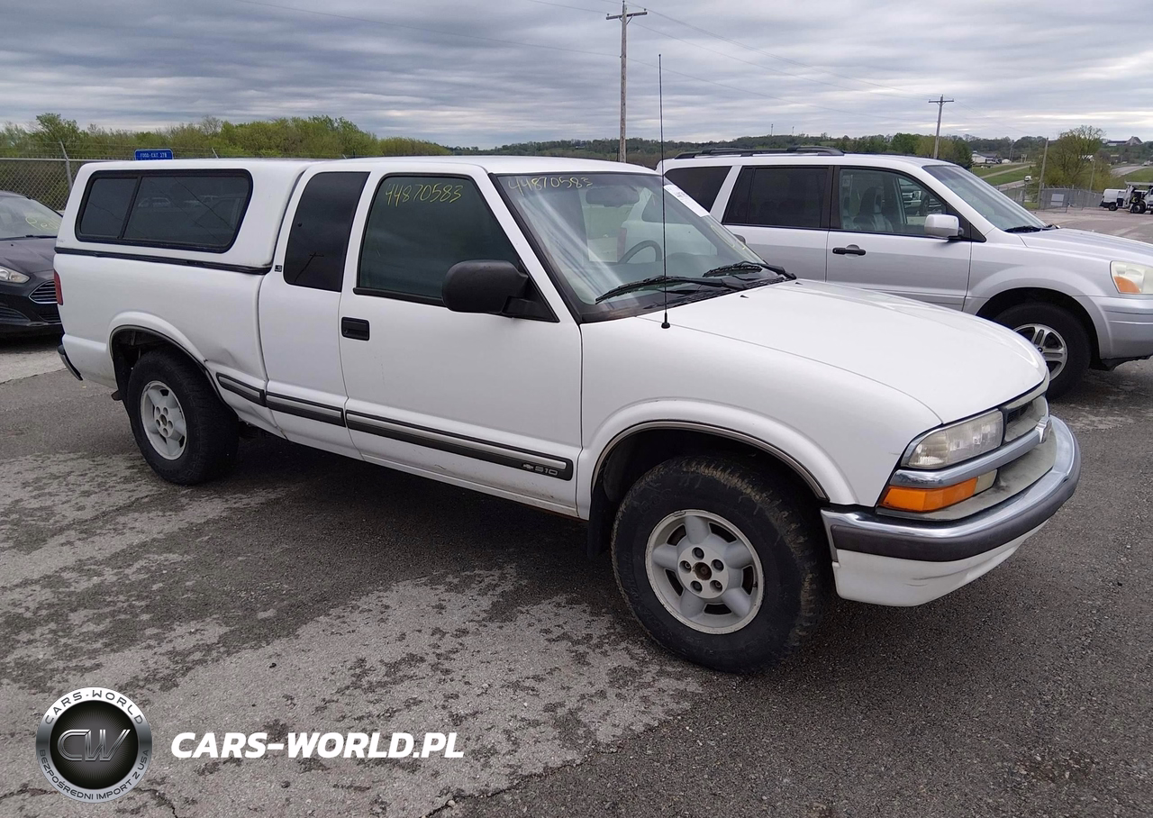 2000 Chevrolet S-10 Ls