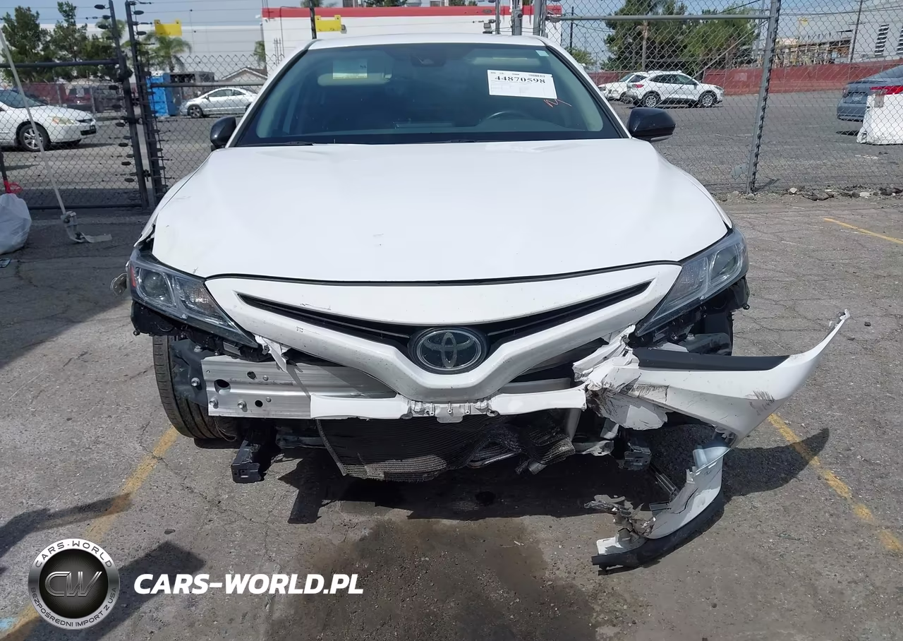 2022 Toyota Camry Se Nightshade Edition VIN:4T1G11AK2NU068930 - 13
