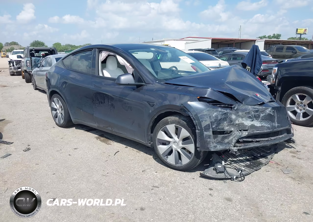 2024 Tesla Model Y Long Range Dual Motor All-Wheel Drive – zdjęcie 1 z 16