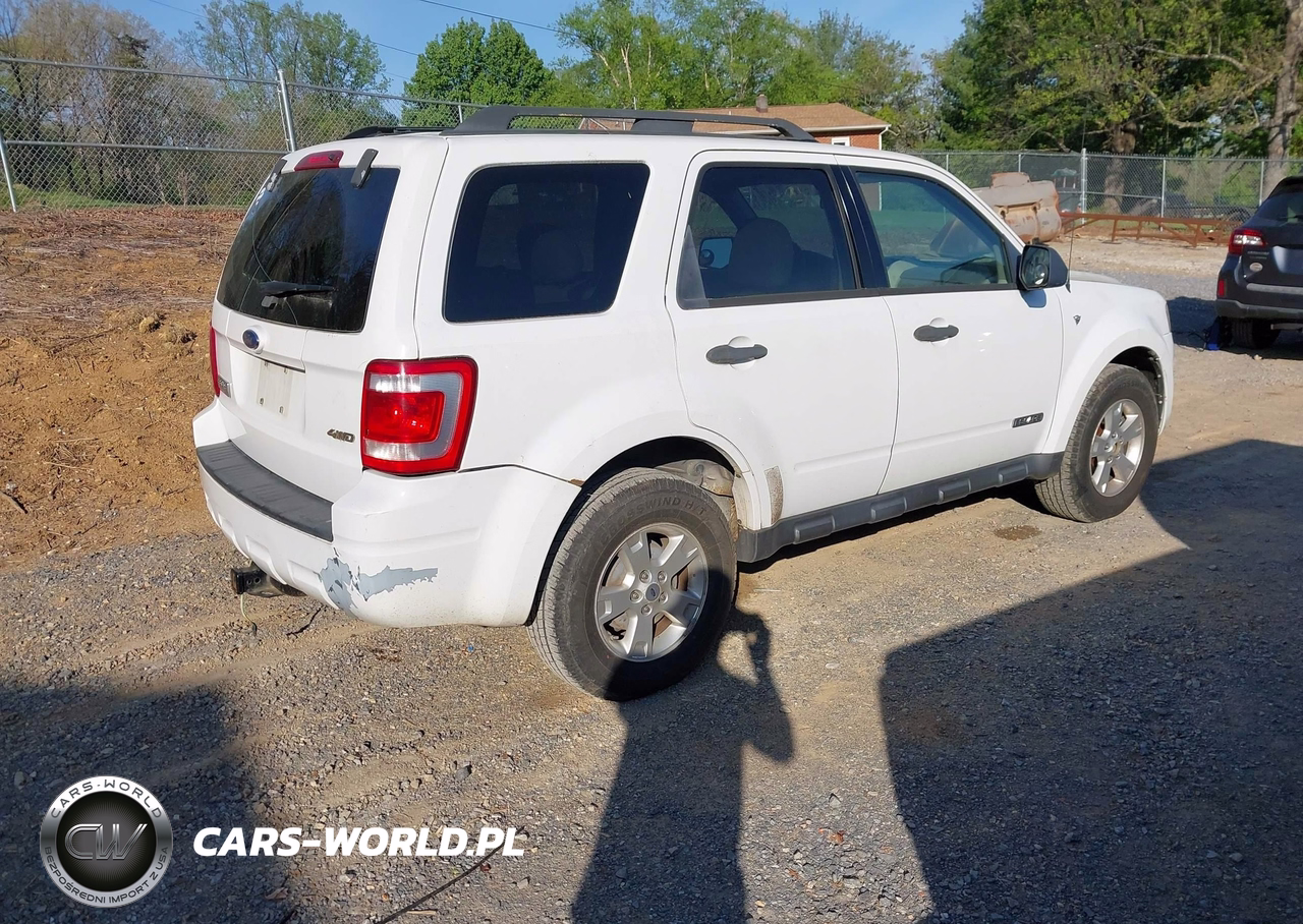 2008 Ford Escape Xlt VIN:1FMCU93118KA50444 - 4