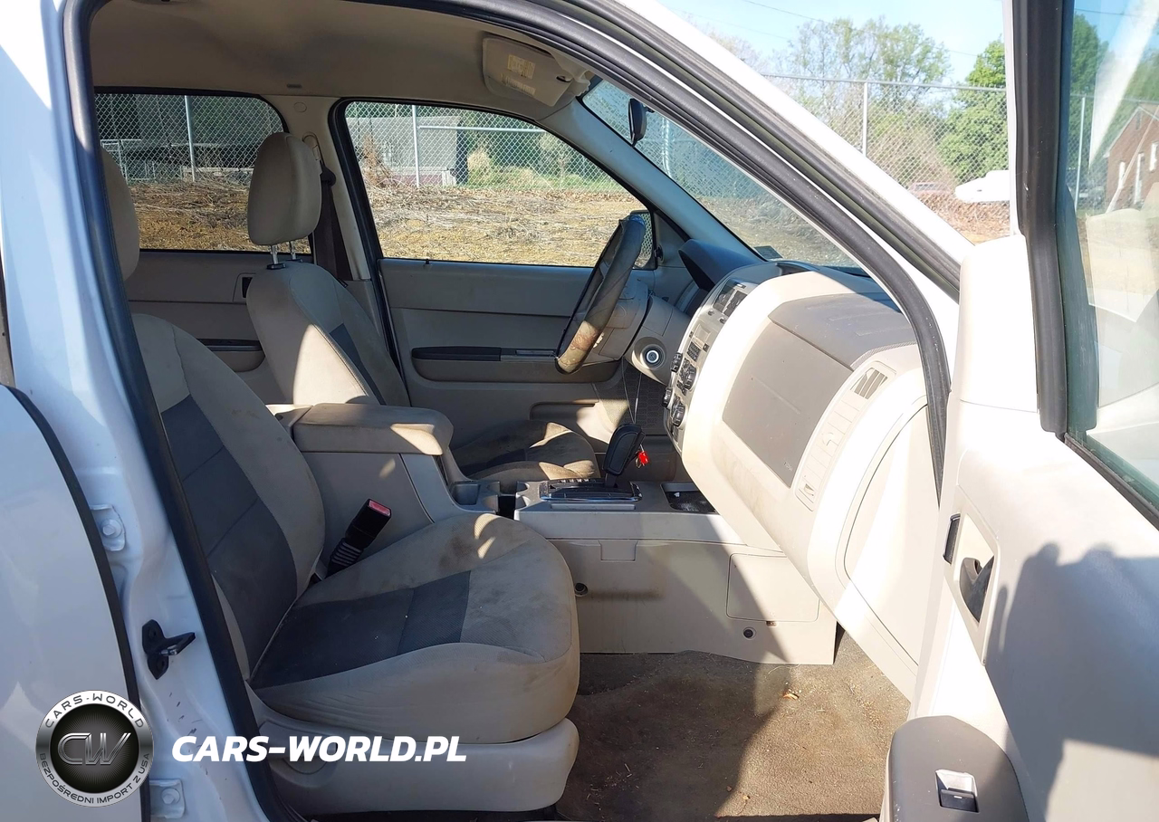 2008 Ford Escape Xlt VIN:1FMCU93118KA50444 - 5