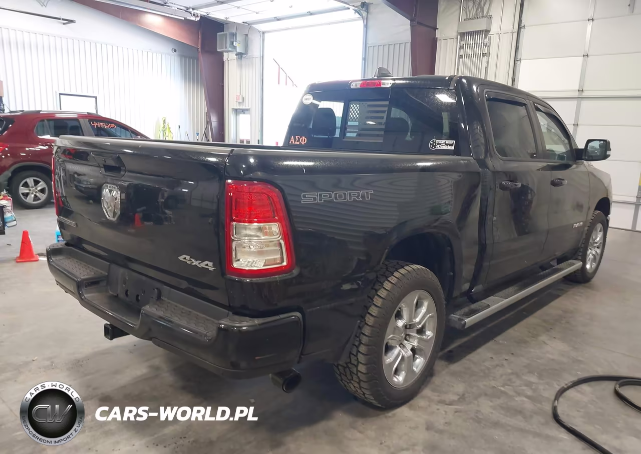 2022 Ram 1500 Big Horn 4X4 5'7 Box VIN:1C6RRFFG5NN346132 - 4