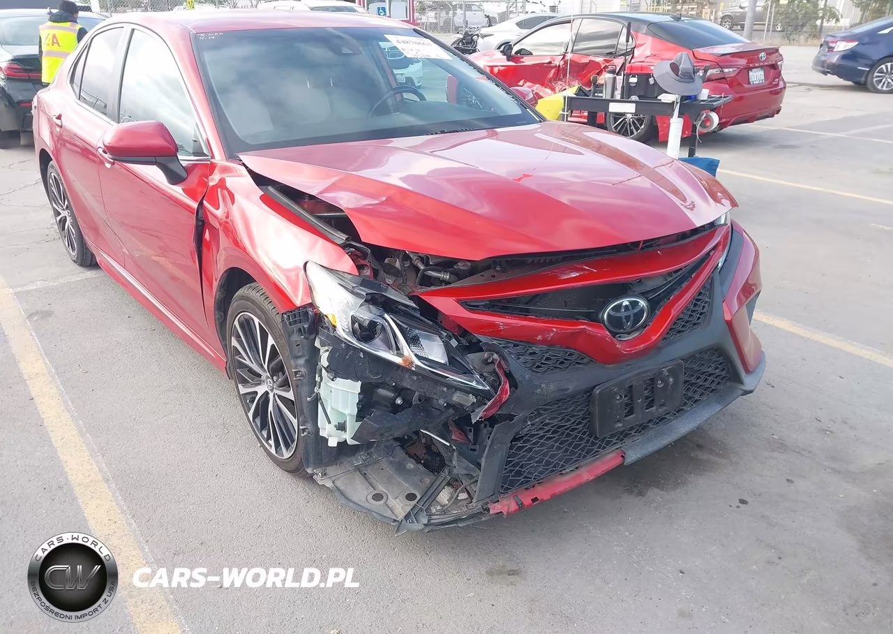 2020 Toyota Camry Se VIN:4T1G11AKXLU347569 - 6