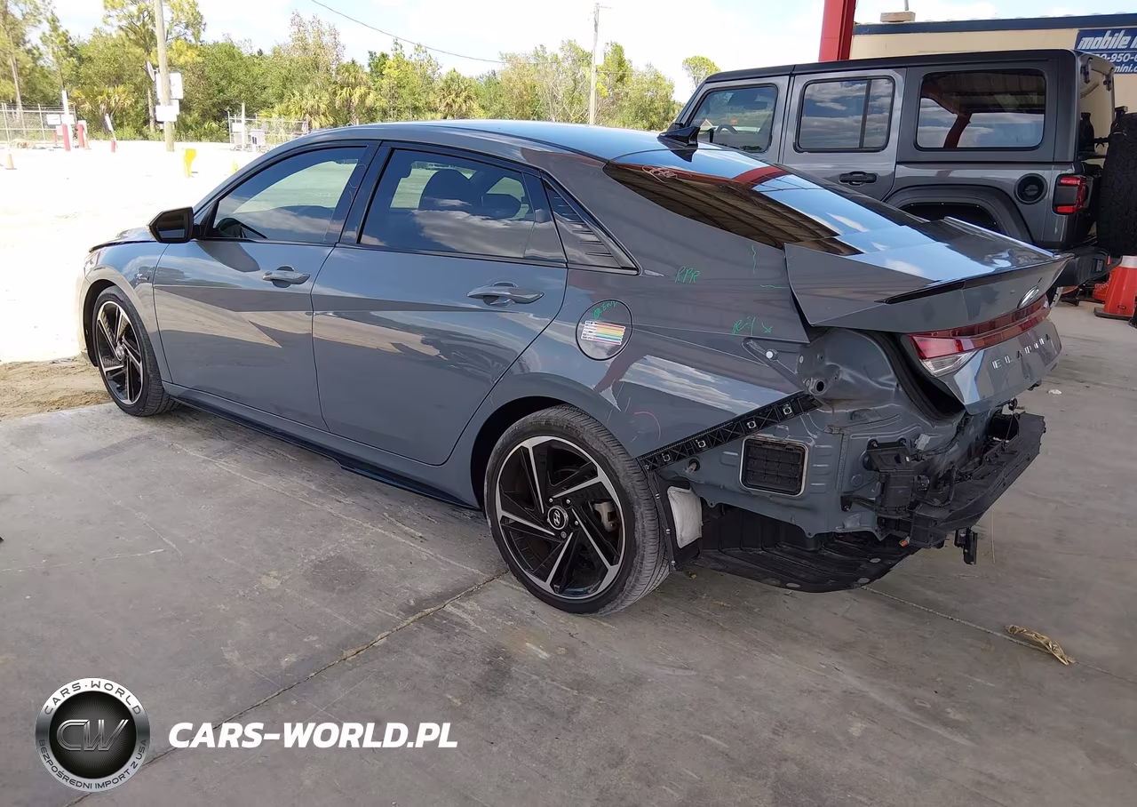2023 Hyundai Elantra N Line VIN:KMHLR4AF2PU450261 - 3