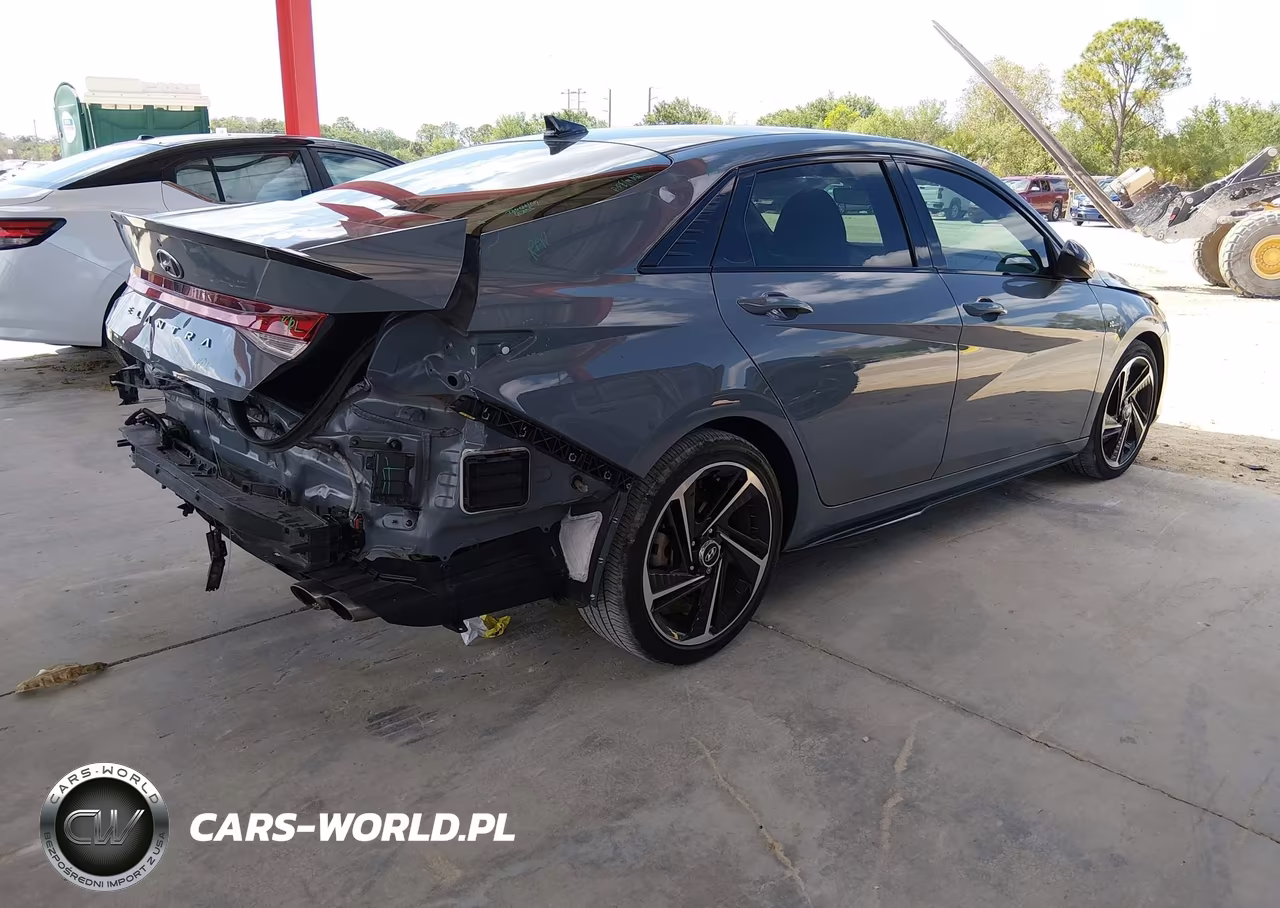 2023 Hyundai Elantra N Line VIN:KMHLR4AF2PU450261 - 4