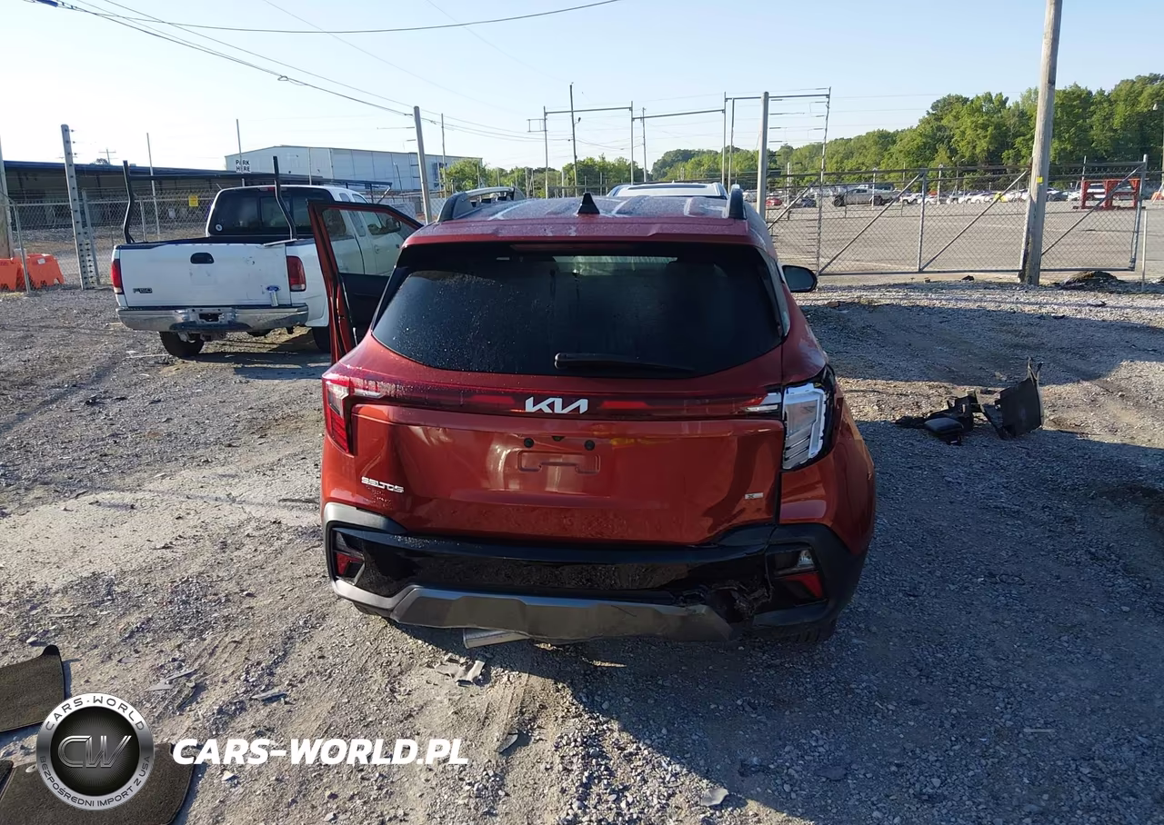 2024 Kia Seltos X-Line VIN:KNDEUCA72R7523483 - 17