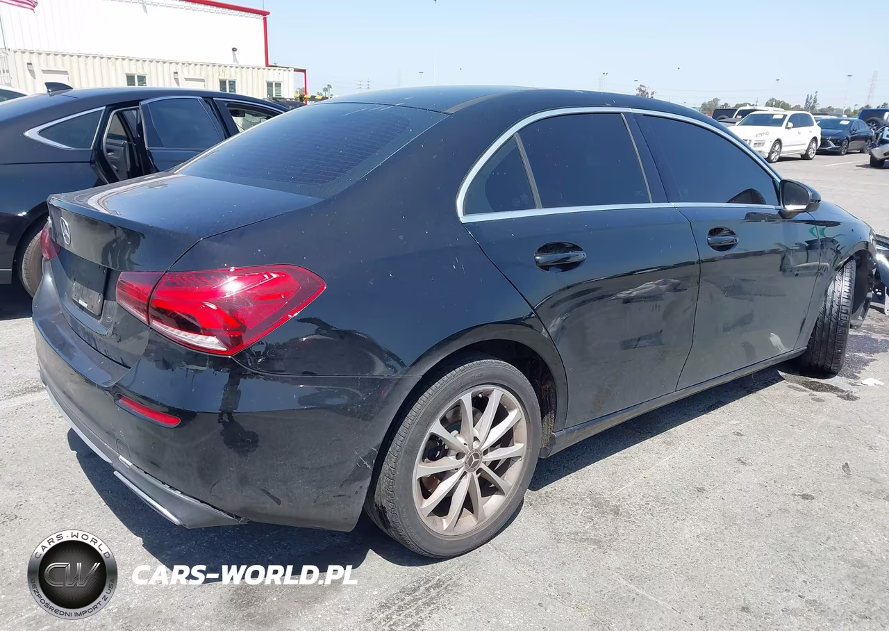 2020 Mercedes-Benz A 220 VIN:W1K3G4EB8LW045107 - 4