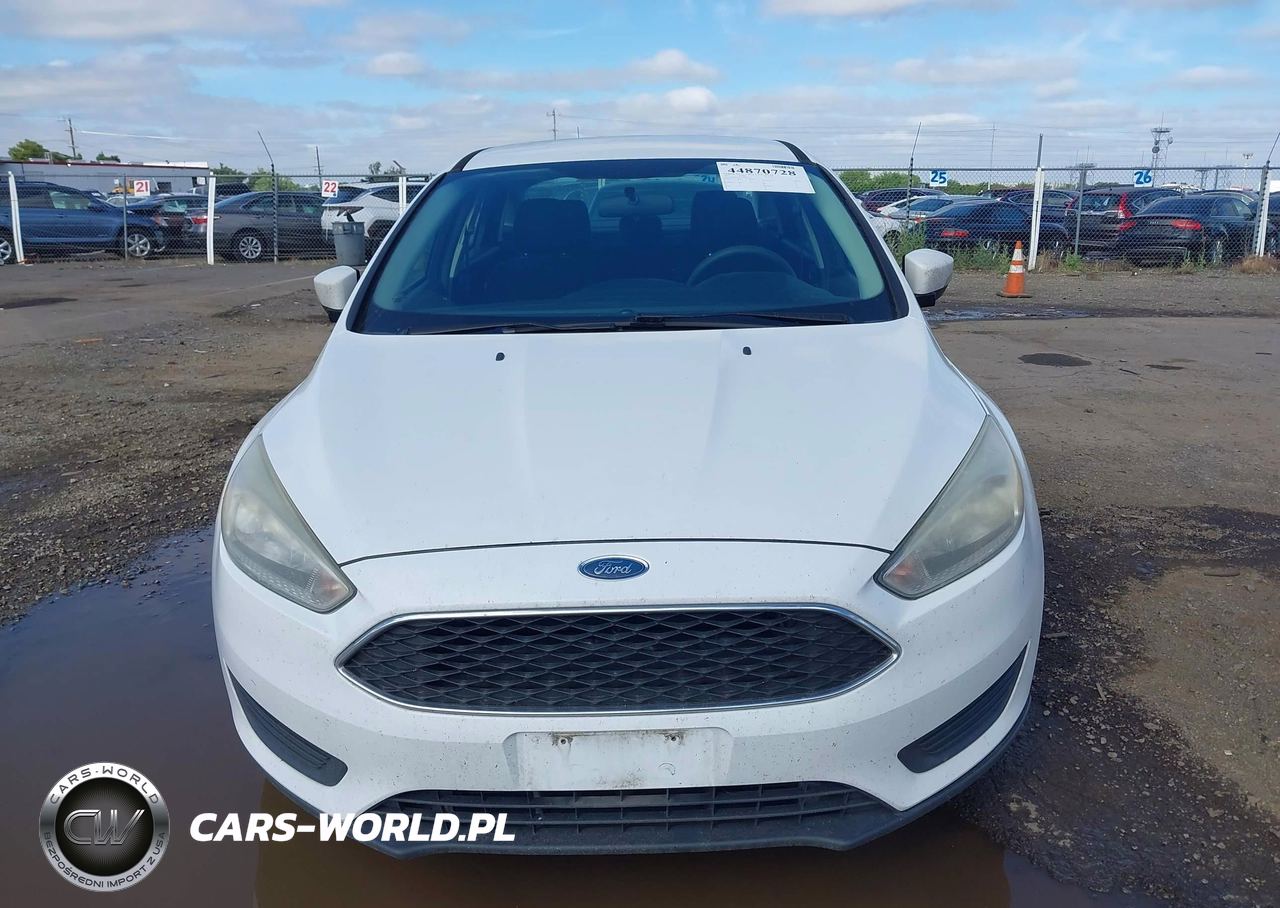 2017 Ford Focus Se VIN:1FADP3F27HL309312 - 6