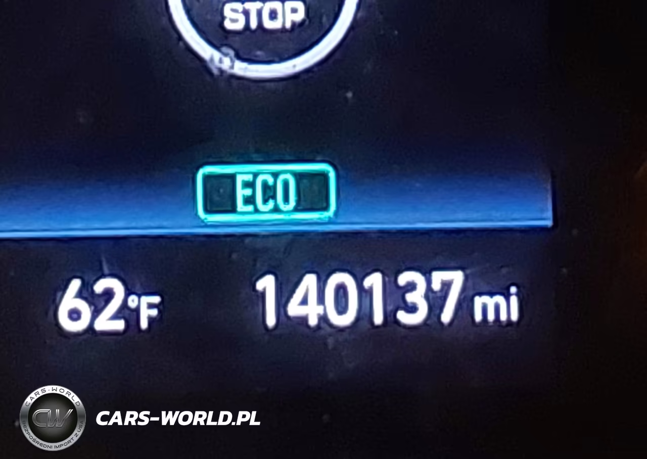 2020 Hyundai Ioniq Hybrid Blue VIN:KMHC65LC4LU186102 - 16