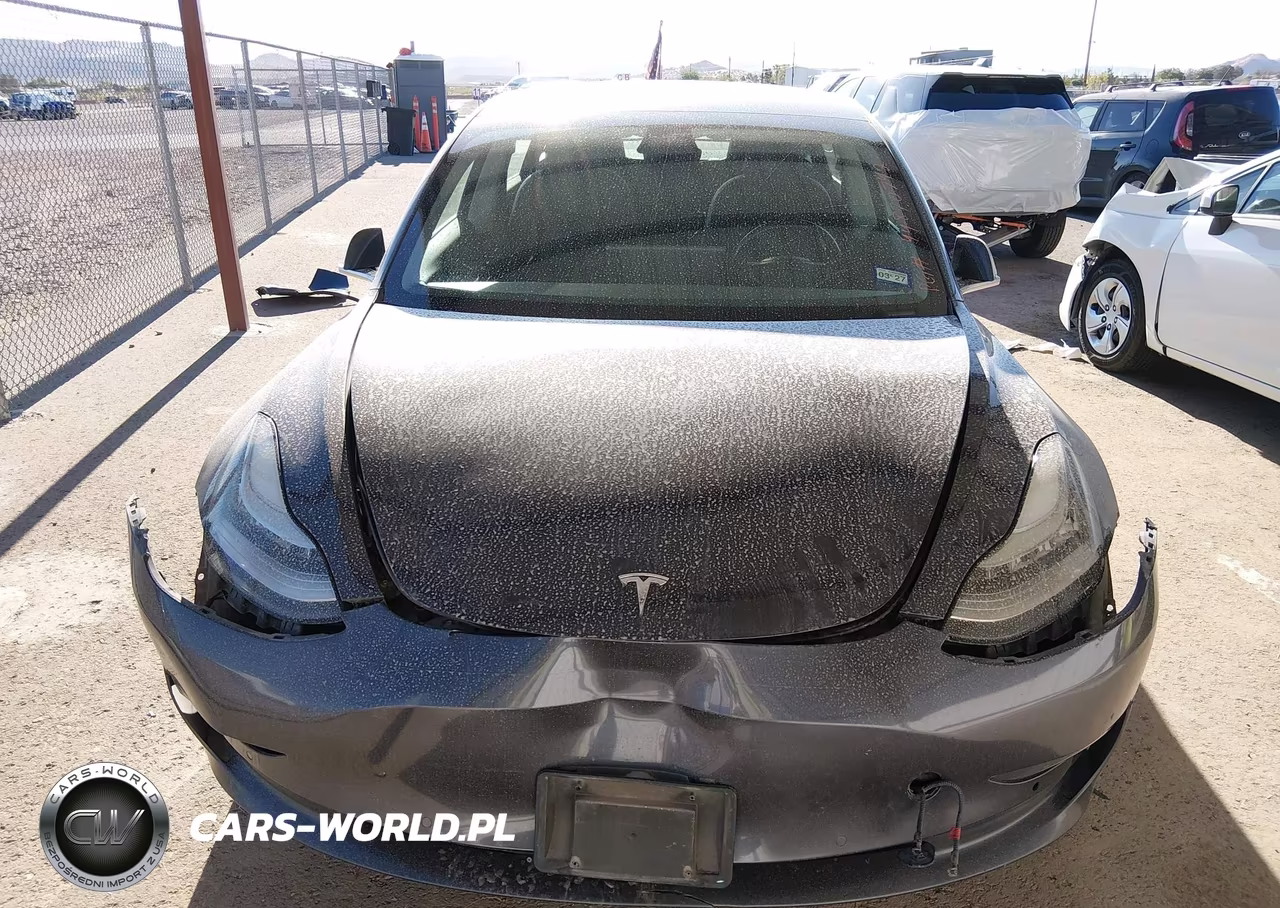 2018 Tesla Model 3 Long Range-Mid Range VIN:5YJ3E1EA5JF052720 - 11