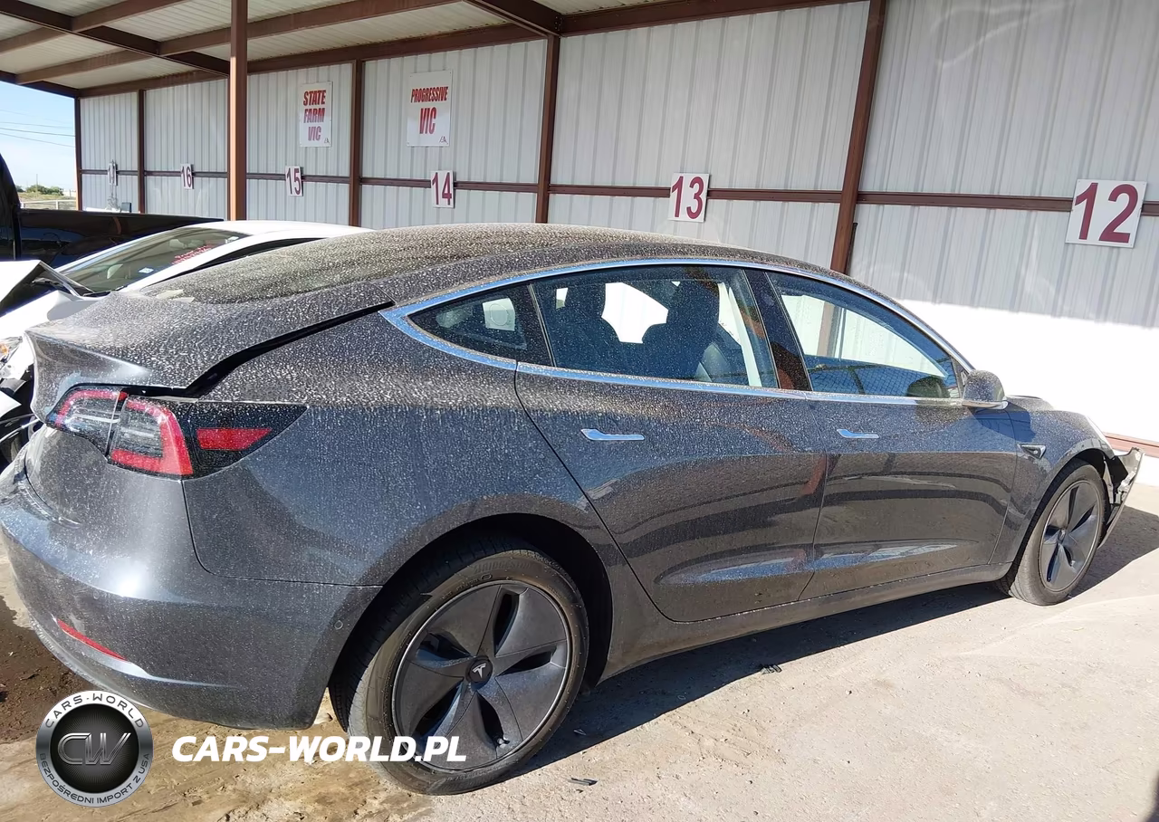 2018 Tesla Model 3 Long Range-Mid Range VIN:5YJ3E1EA5JF052720 - 12