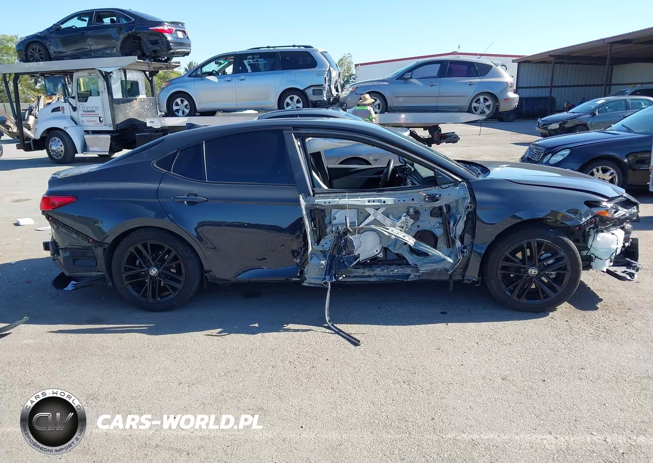 2025 Toyota Camry Se VIN:4T1DAACK8SU572202 - 14