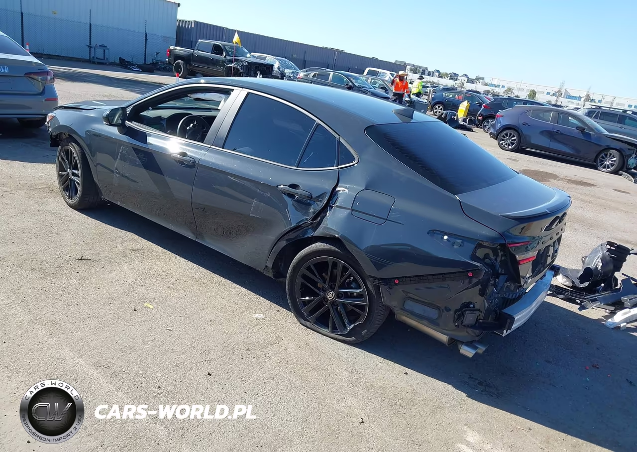 2025 Toyota Camry Se VIN:4T1DAACK8SU572202 - 3