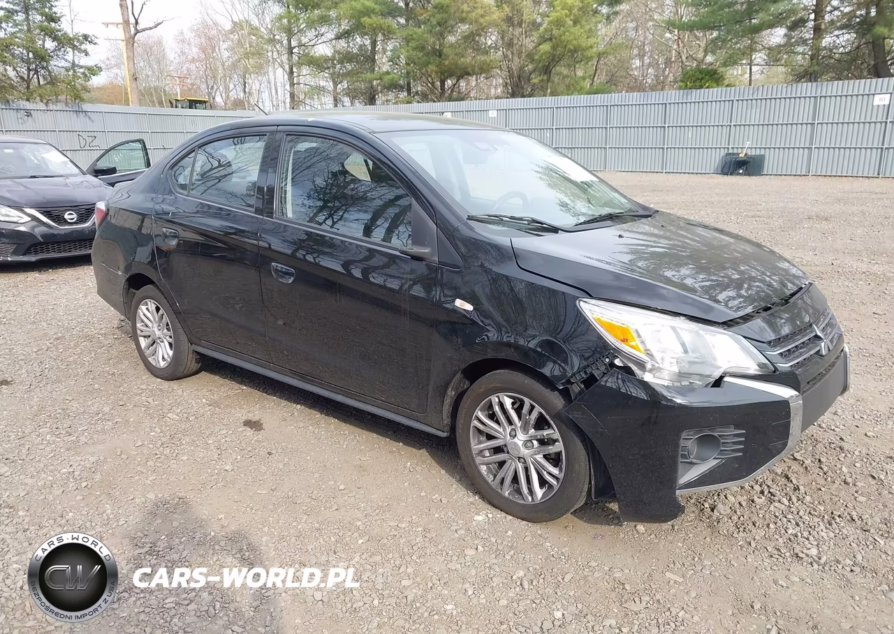 2022 Mitsubishi Mirage G4 Black Edition-Es-Le