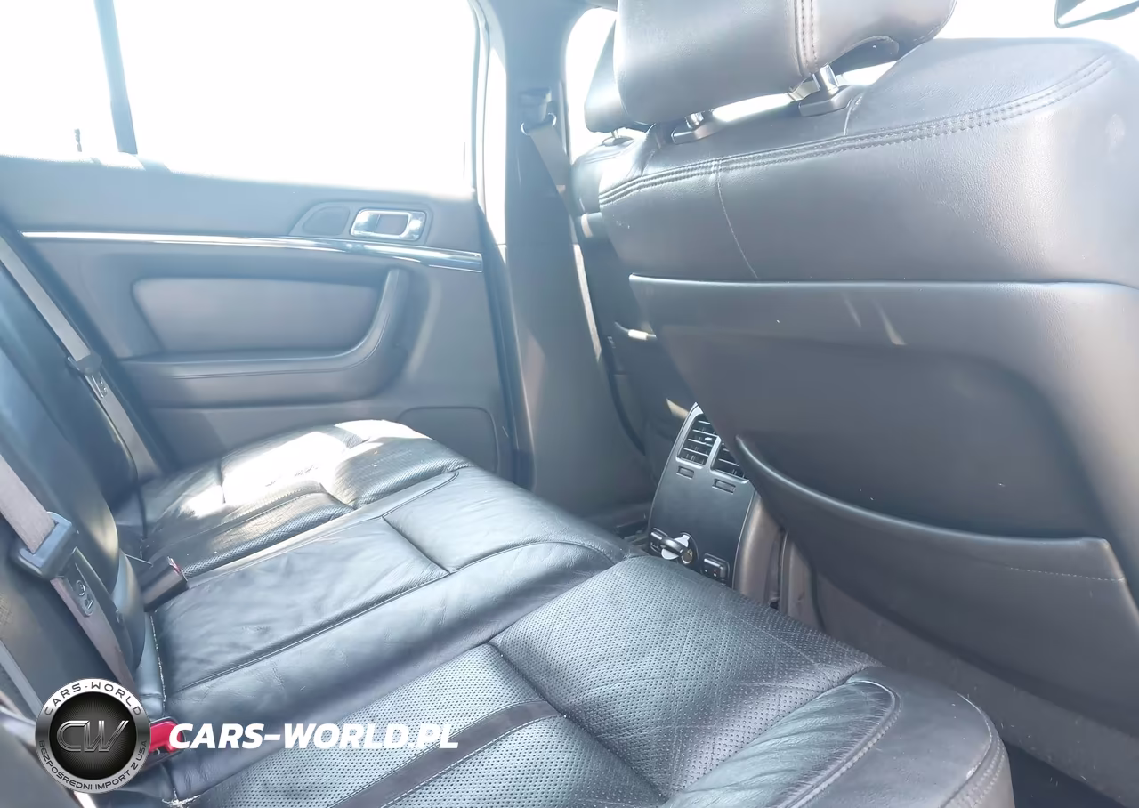 2009 Lincoln Mks VIN:1LNHM94R49G621696 - 8