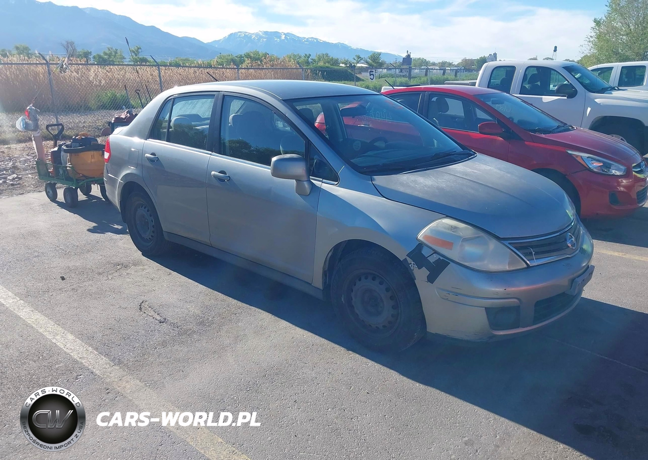 2009 Nissan Versa 1.8S
