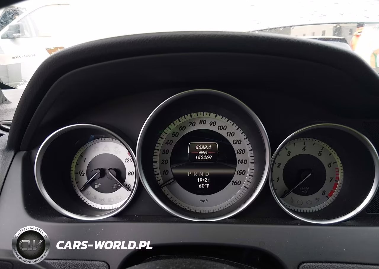 2013 Mercedes-Benz C 300 Sport 4Matic VIN:WDDGF8AB2DR275405 - 7