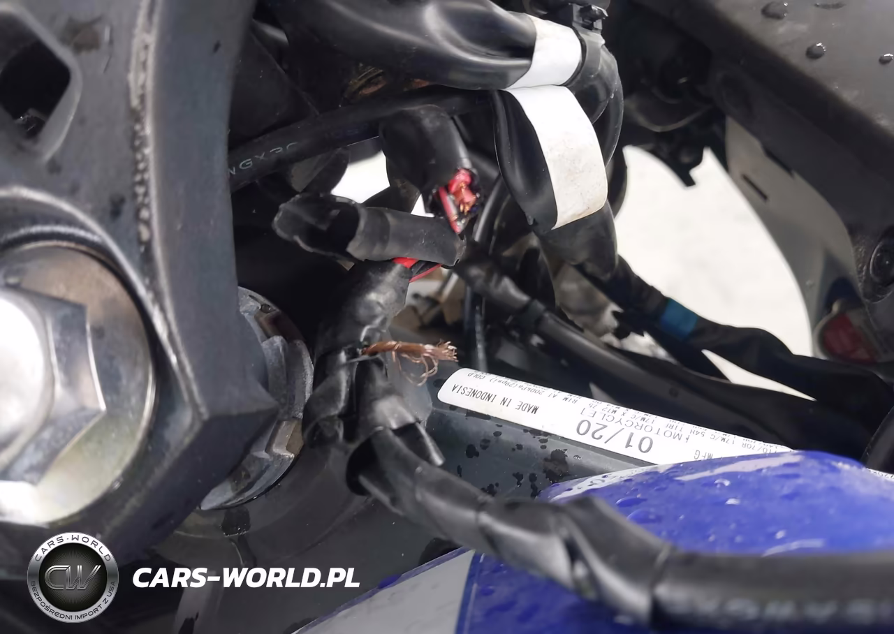 2020 Yamaha Yzfr3 A VIN:MH3RH18Y6LK004189 - 13
