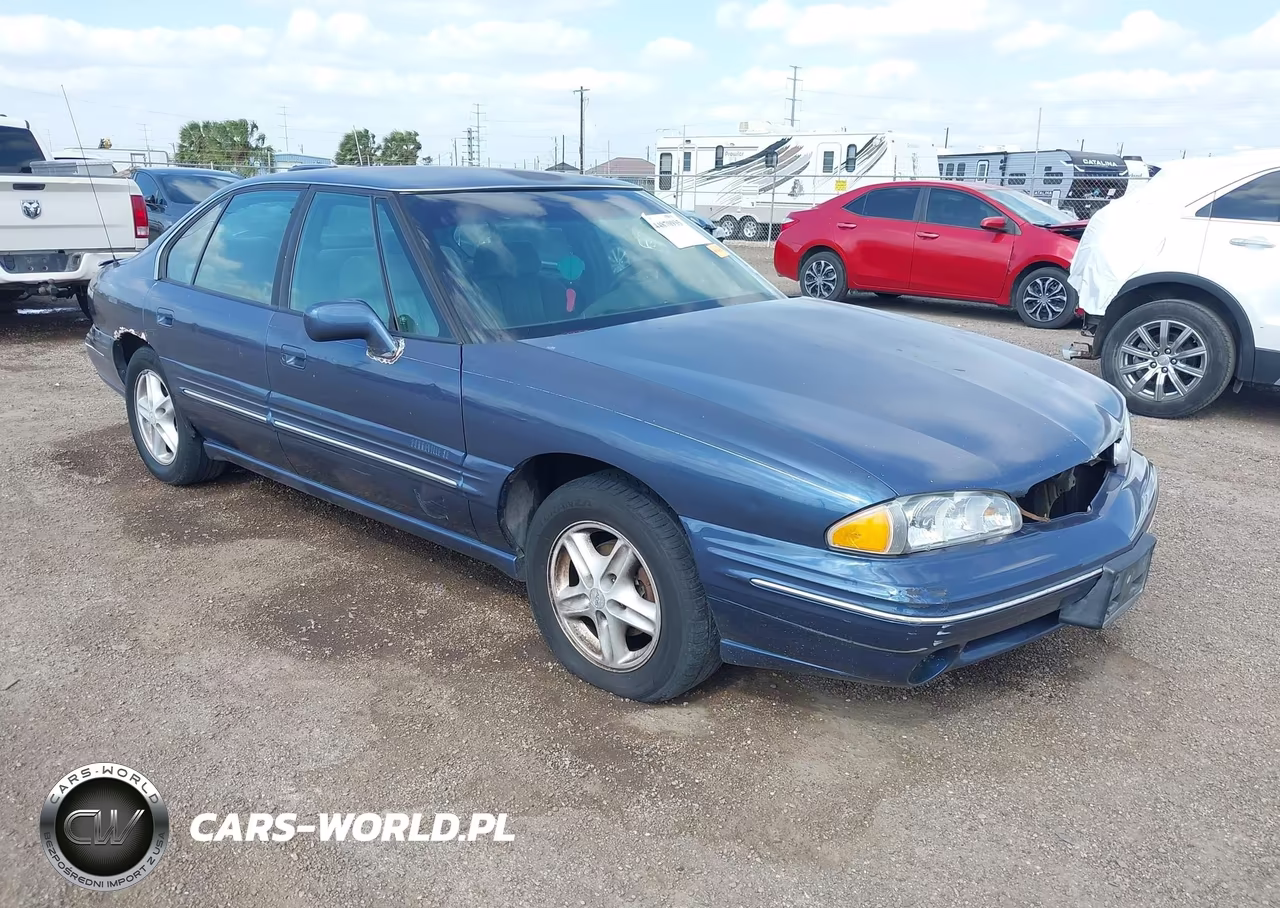 1996 Pontiac Bonneville Se