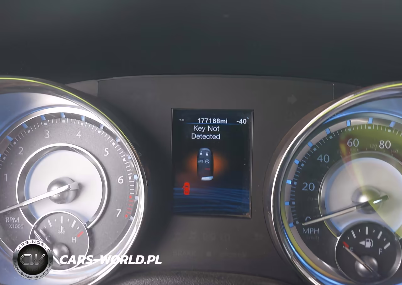 2012 Chrysler 300 Limited VIN:2C3CCACG0CH224246 - 7