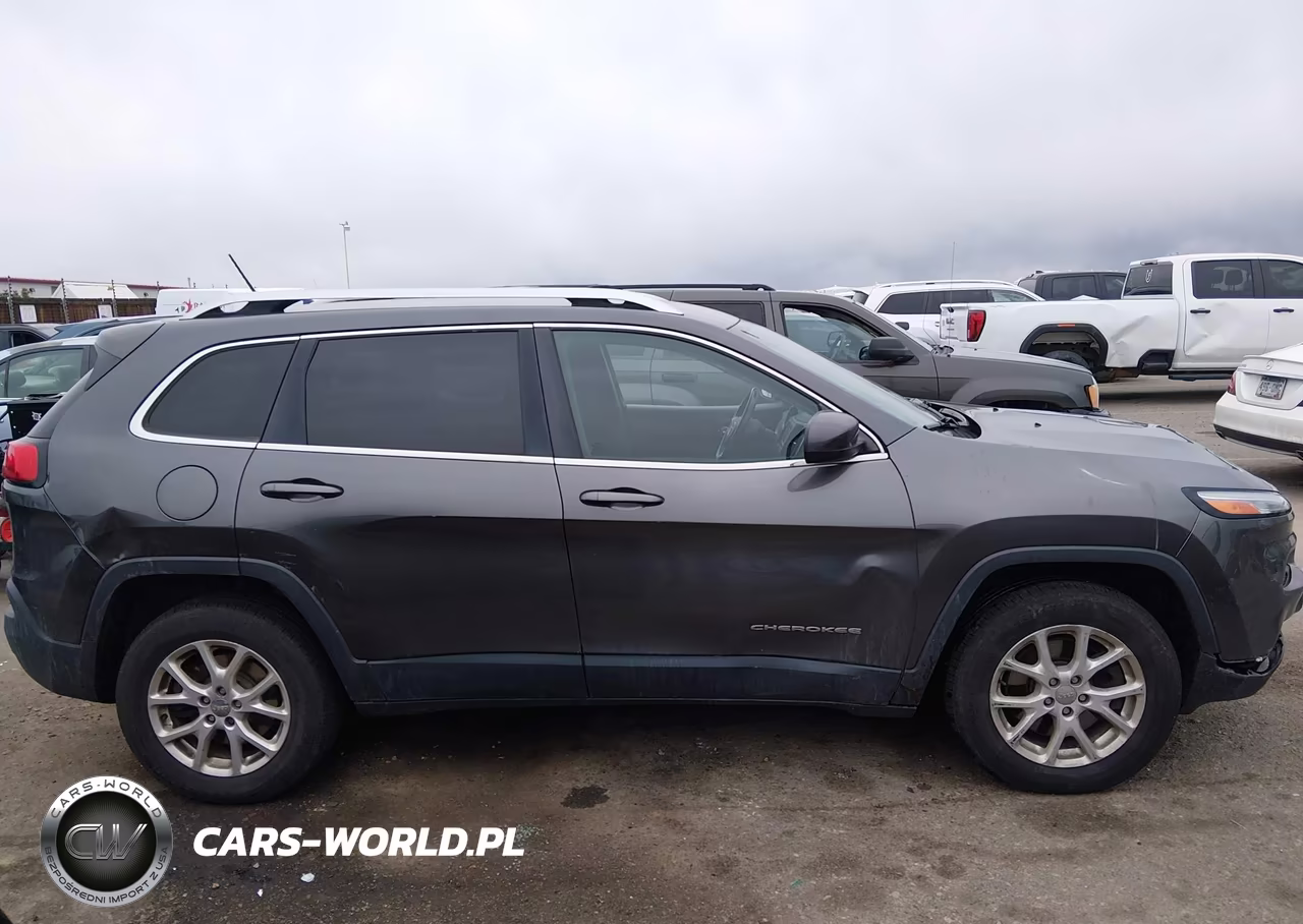 2014 Jeep Cherokee Latitude VIN:1C4PJMCS2EW260534 - 13