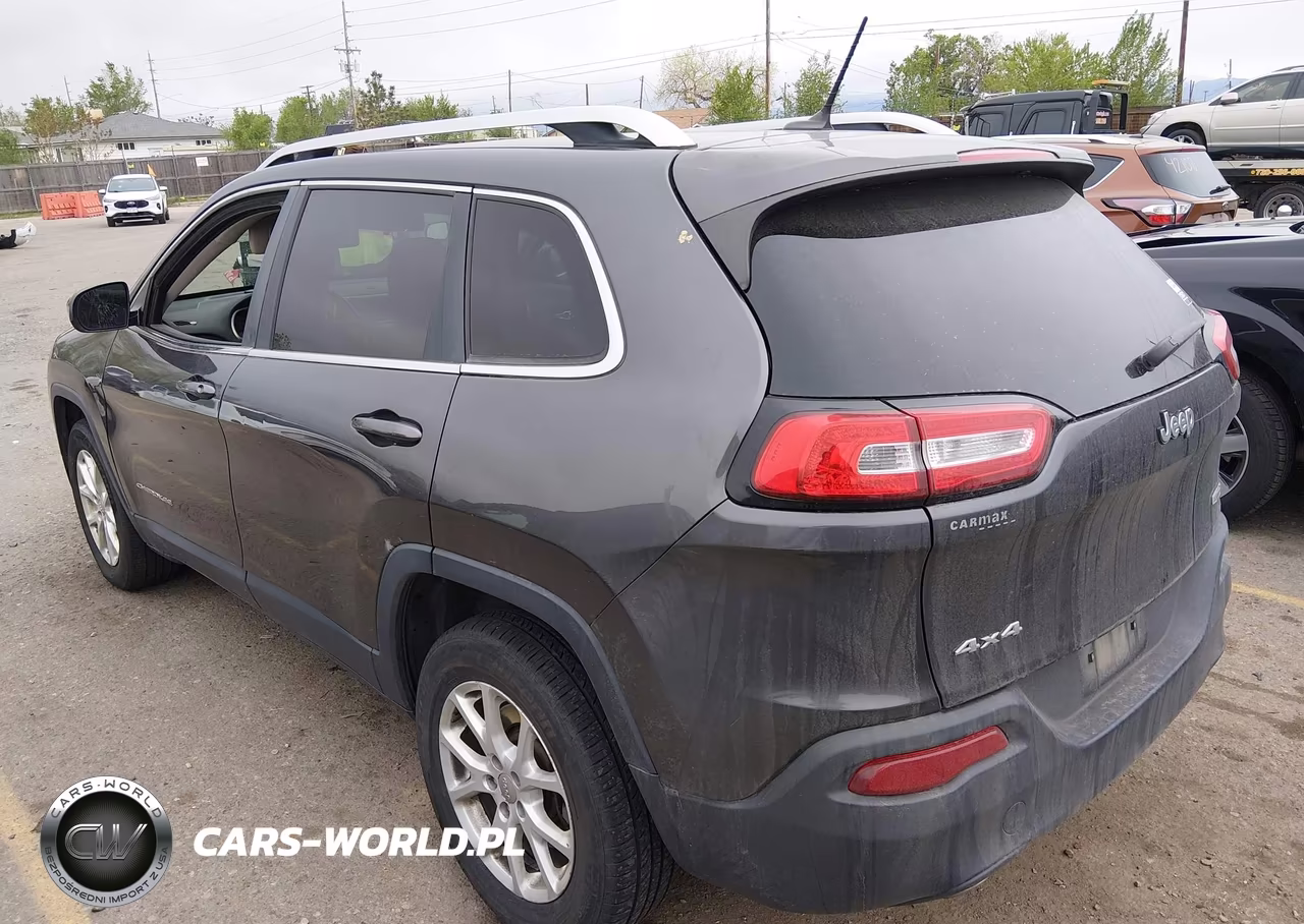 2014 Jeep Cherokee Latitude VIN:1C4PJMCS2EW260534 - 3