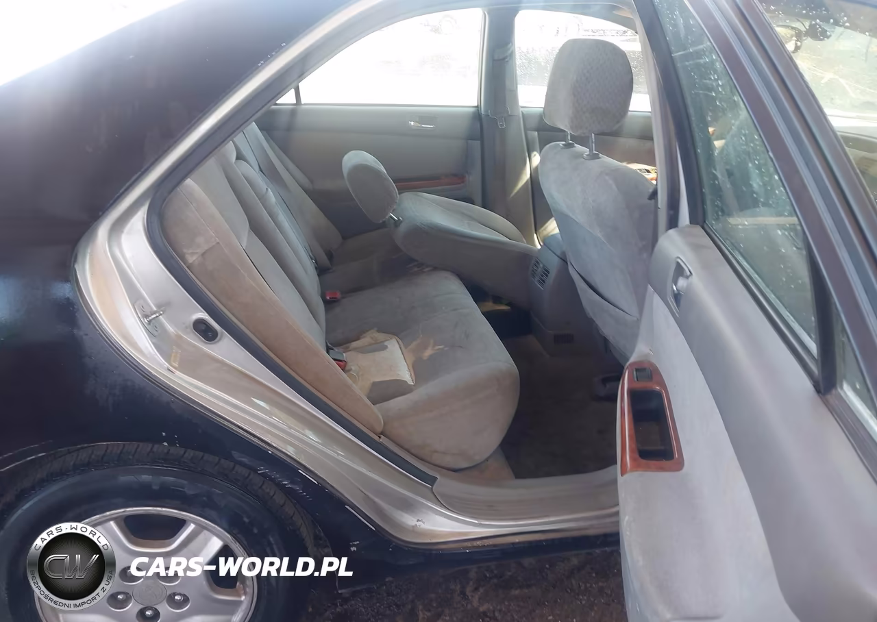 2002 Toyota Camry Xle VIN:4T1BE32K32U114091 - 8