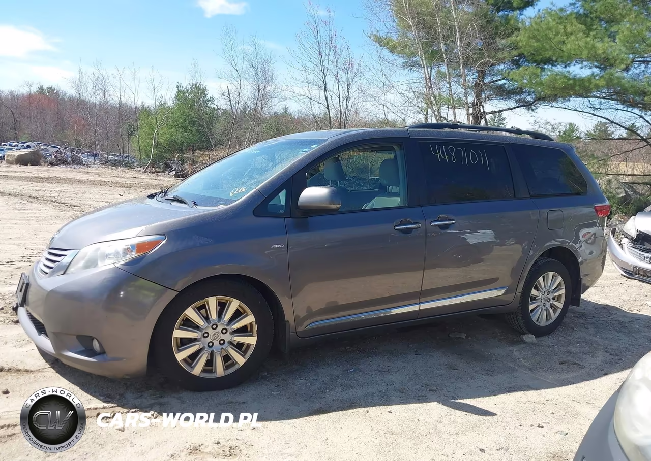 2017 Toyota Sienna Xle 7 Passenger VIN:5TDDZ3DC3HS157320 - 14
