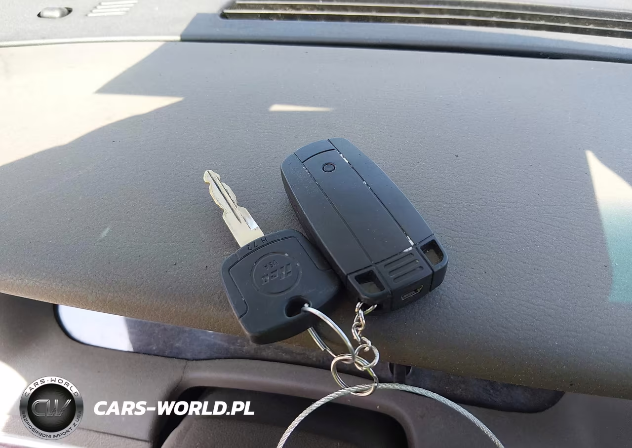 2000 Mercury Grand Marquis Gs VIN:2MEFM74W4YX745139 - 11