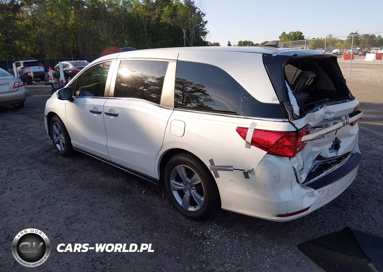 2018 Honda Odyssey Ex-L VIN:5FNRL6H76JB009937 - 3
